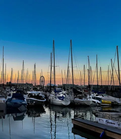 yacht marina chicago harbors