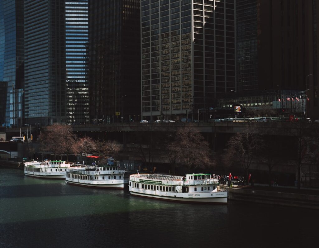 Chicago Bareboat Charters: Your Guide to Legal Waters